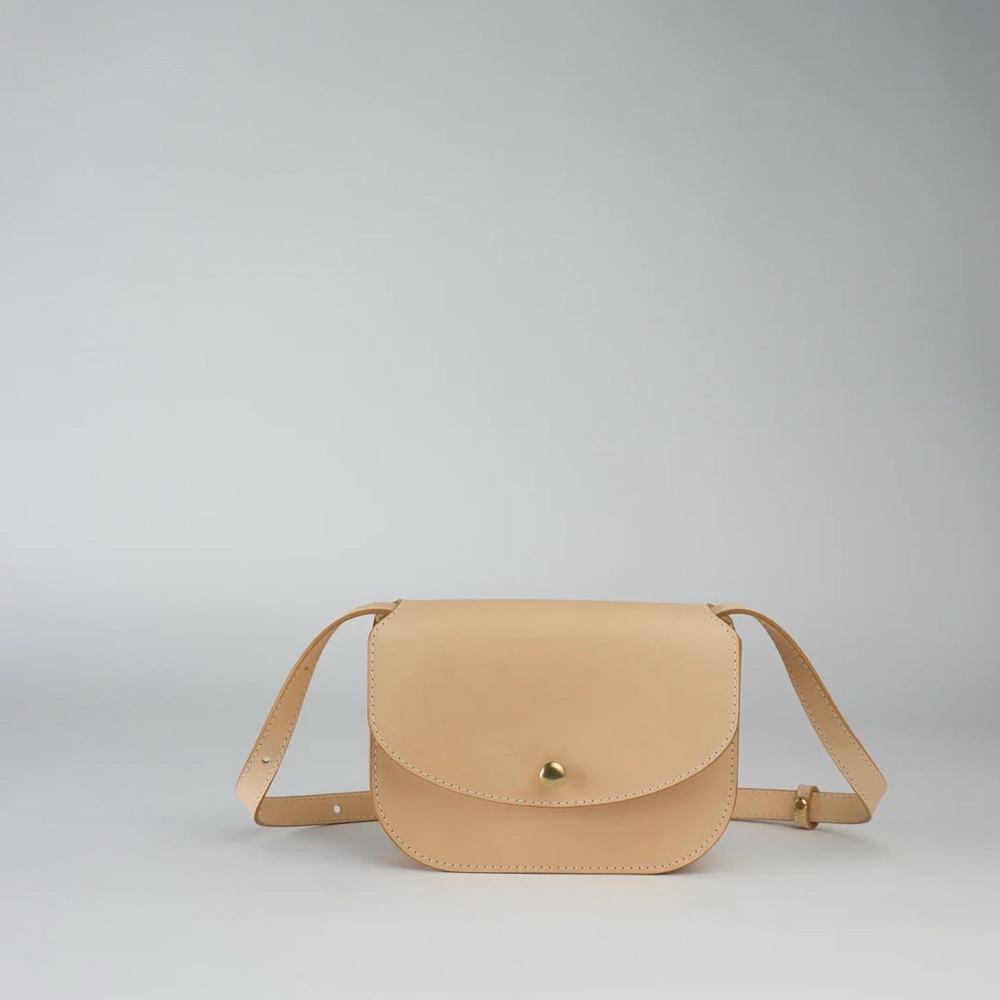 Lindquist Object Po in Vachetta Bag/Purse